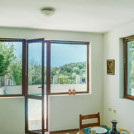 Two-bedroom In Apartman Balcsik