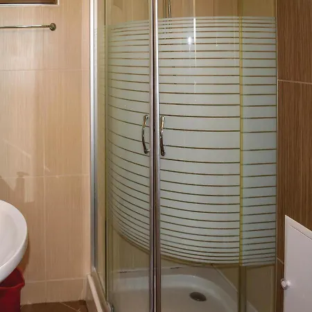 Two-bedroom In Apartman Balcsik