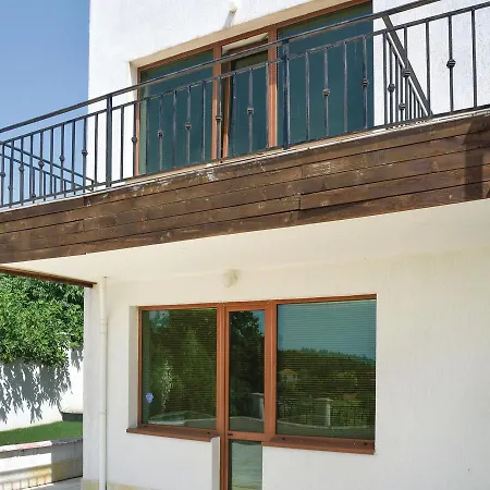 Apartman Two-bedroom In Balcsik